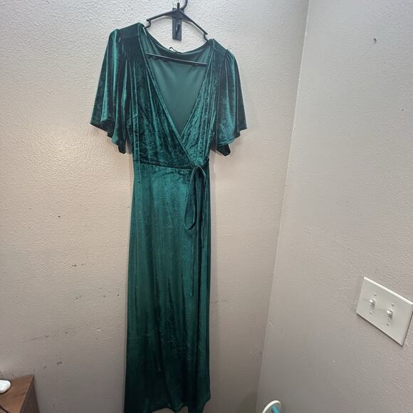 Baltic Born Emerald Green Velvet Velour Wrap Dress Women's Size M Maxi Formal - Picture 1 of 8